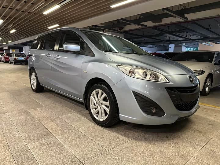 Mazda 5