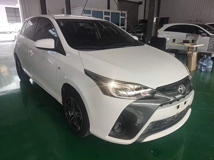 Toyota Yaris L