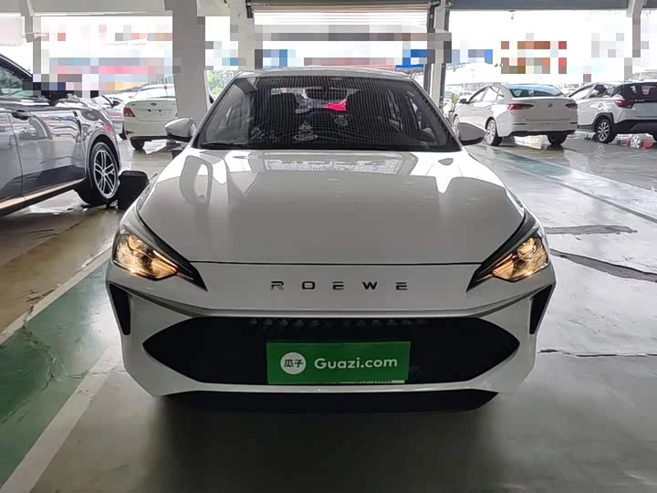 Roewe i5