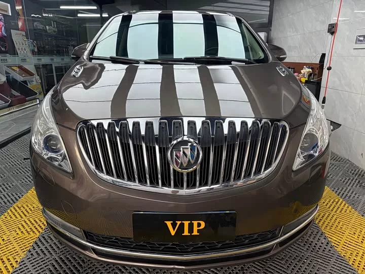 Buick GL8
