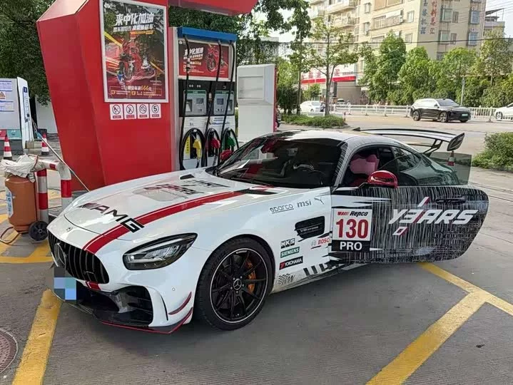 Mercedes-Benz AMG GT