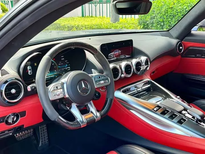 Mercedes-Benz AMG GT