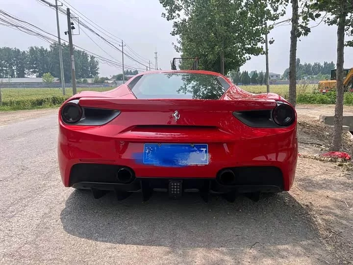 ferrari 488