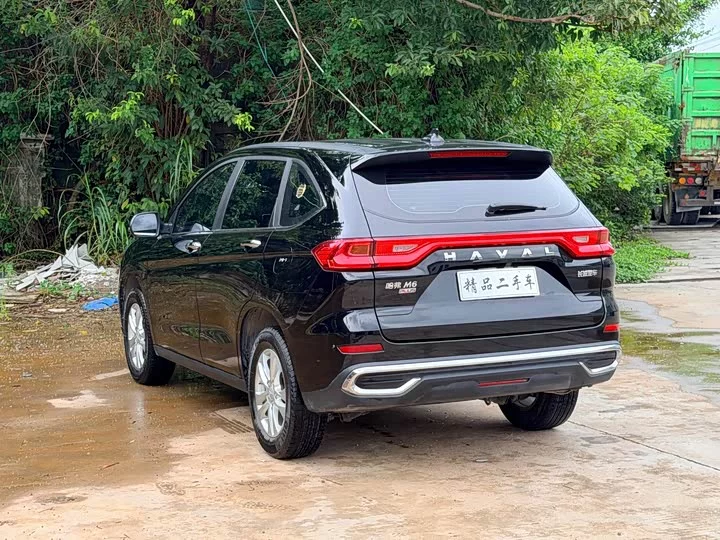 Haval M6