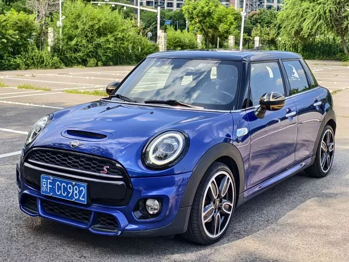MINI 