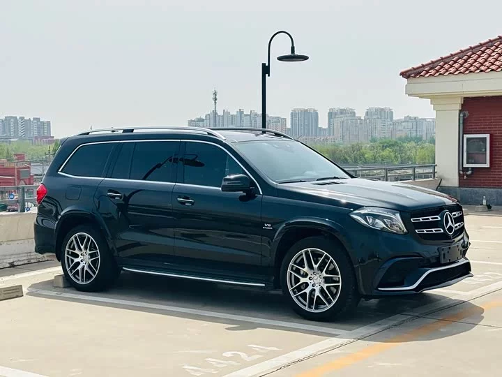 Mercedes-Benz GLS AMG