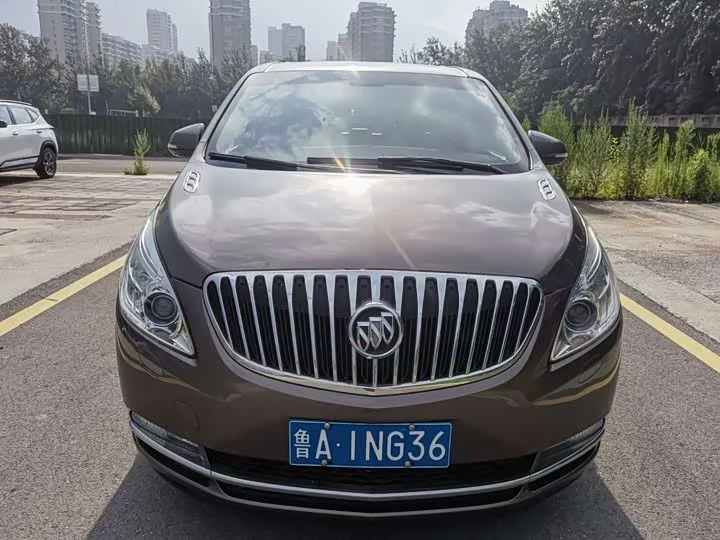 Buick GL8