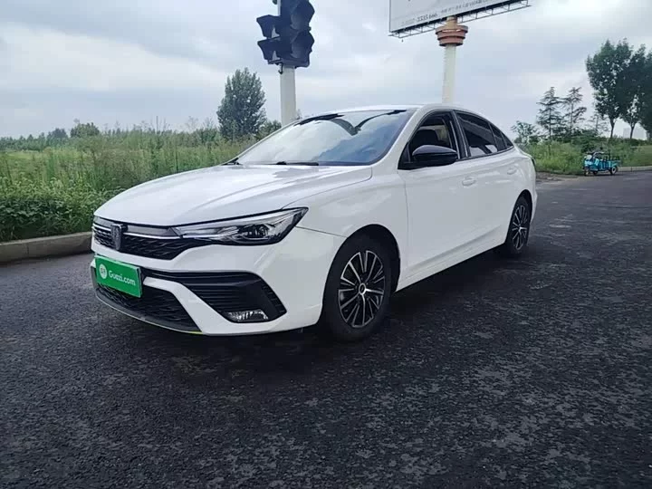 Roewe i5