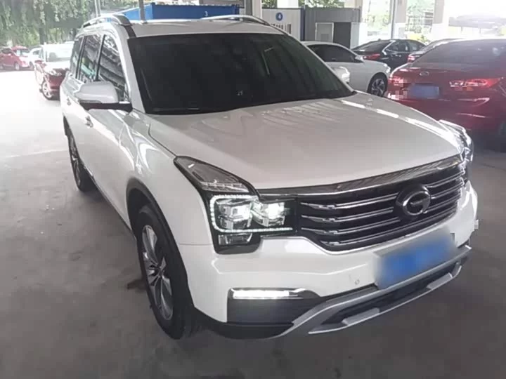 GAC Trumpchi GS8