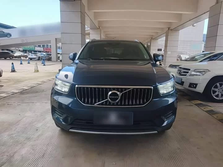 Volvo XC40