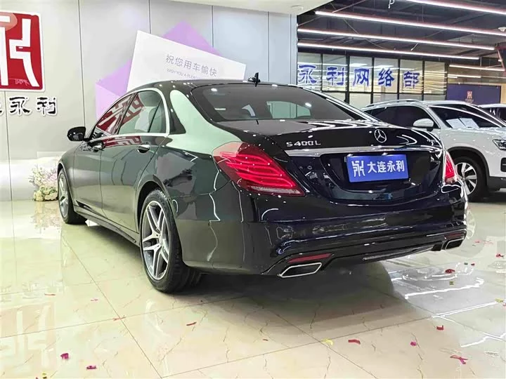 Mercedes-Benz S class