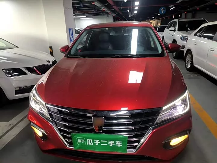 Roewe i5