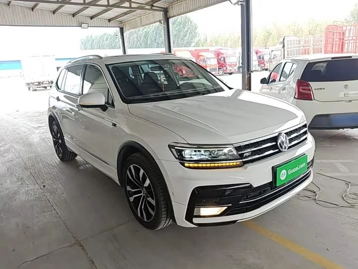 Volkswagen Tiguan L