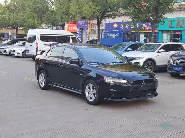 Mitsubishi Winged God