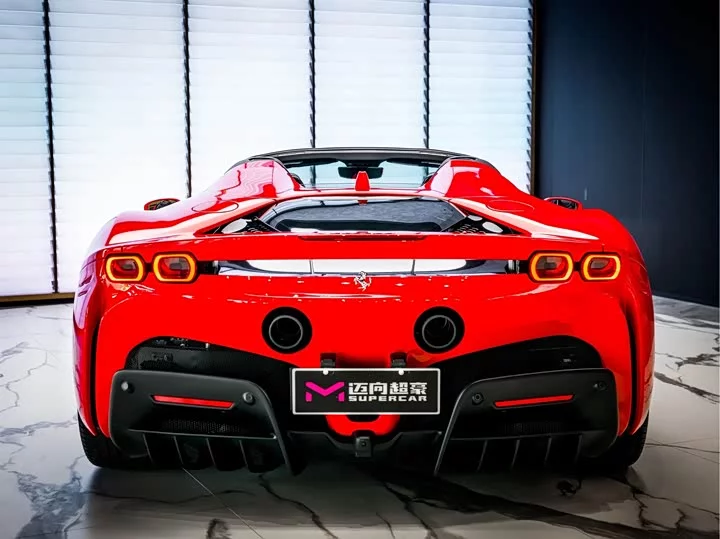 ferrari SF90