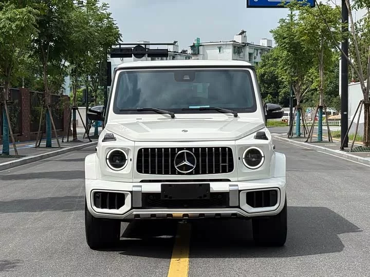 Mercedes-Benz G-rated