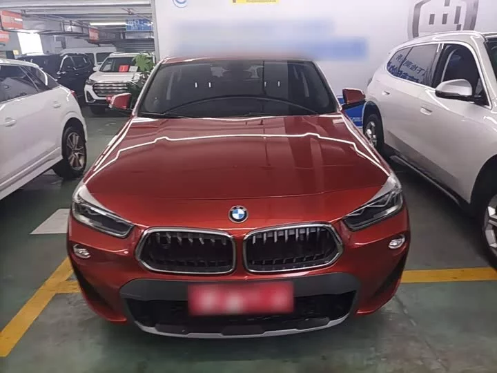 BMW X2