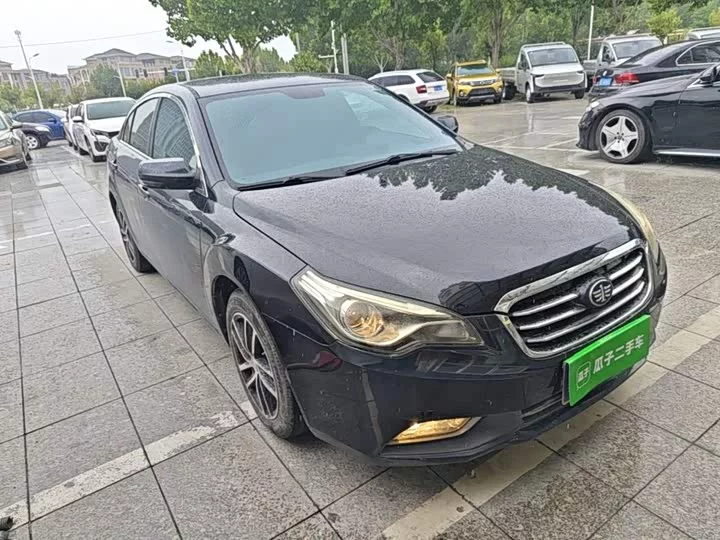 FAW Besturn B50
