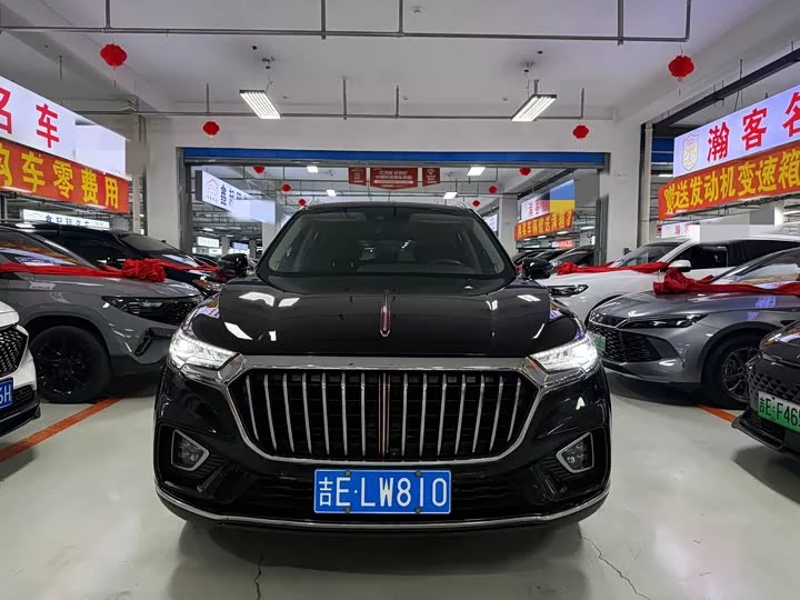 Hongqi HS5