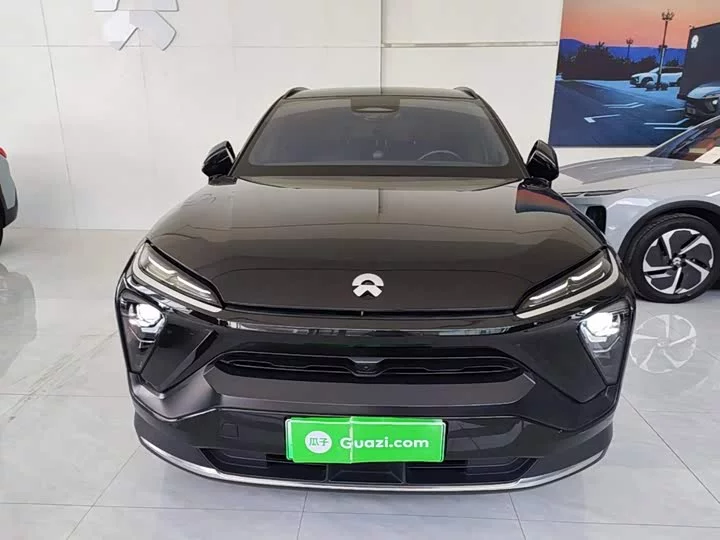 NIO ES6