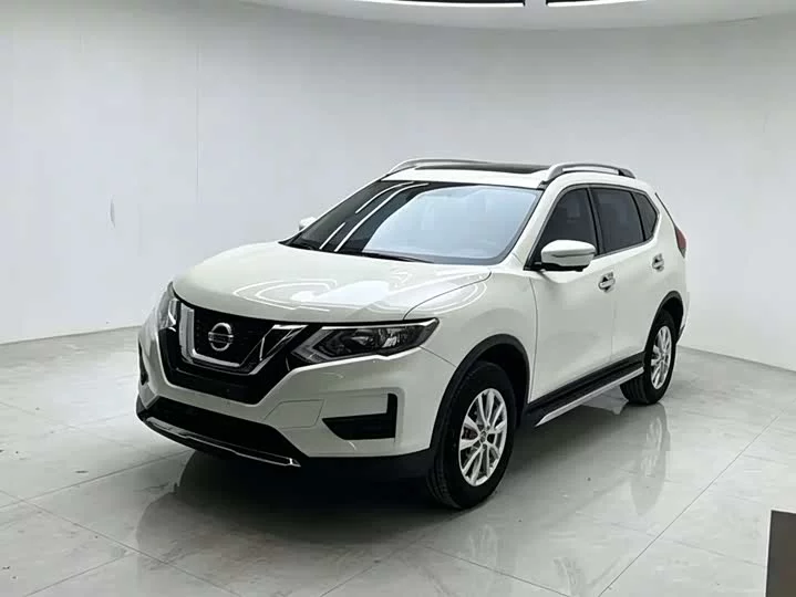 Nissan Qijun