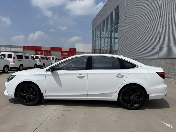 Roewe i6 MAX New Energy