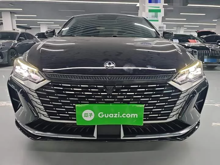 Dongfeng Yixuan MAX
