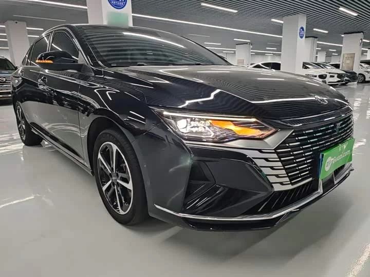 Dongfeng Yixuan MAX