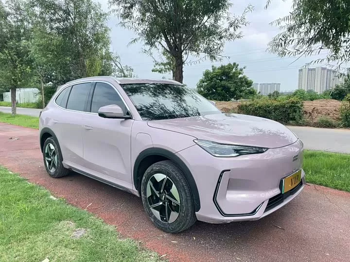 Geely Galaxy E5