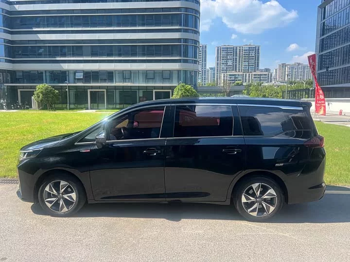 GAC Trumpchi M6