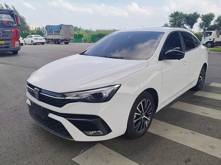 Roewe i5