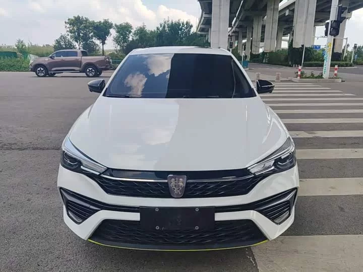 Roewe i5