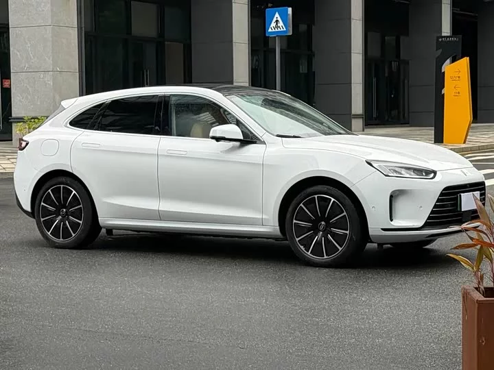 AITO Question Wenjie M5