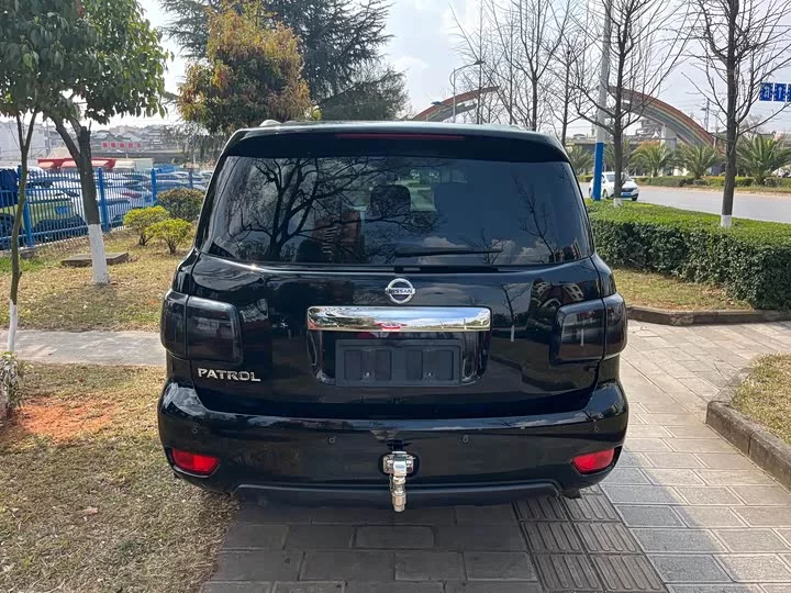 Nissan Patrol