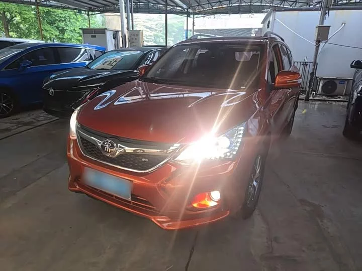 BYD Song