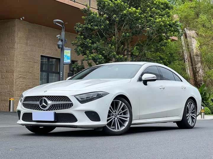 Mercedes-Benz CLS