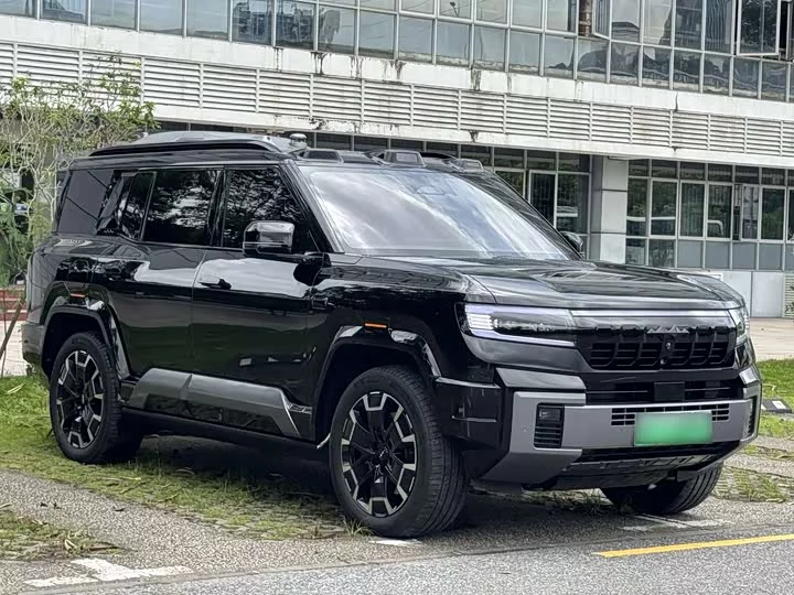 BYD Leopard Leopard 8