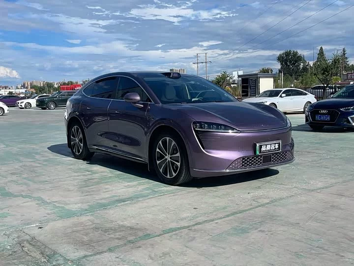 Luxeed R7