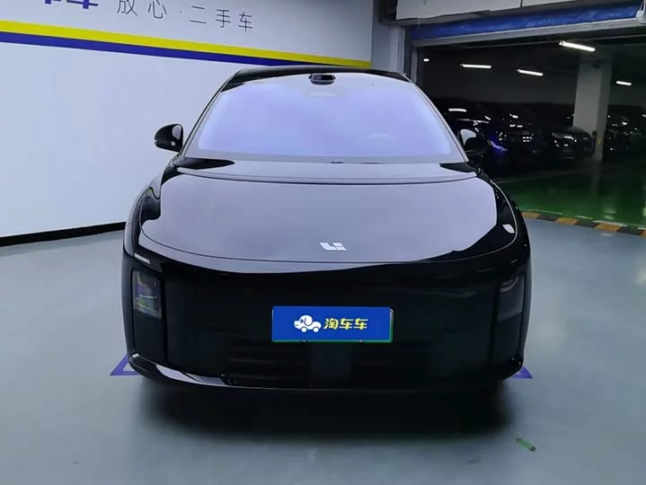 Li Ideal i8