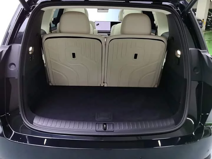 Li Ideal i8