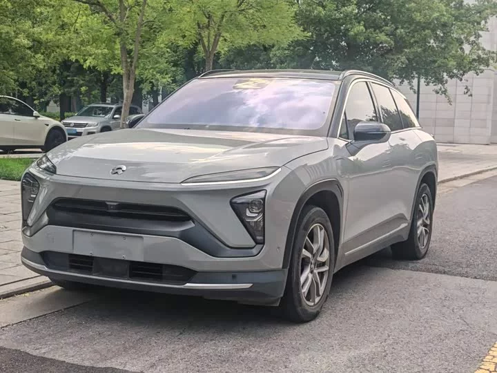 NIO ES6