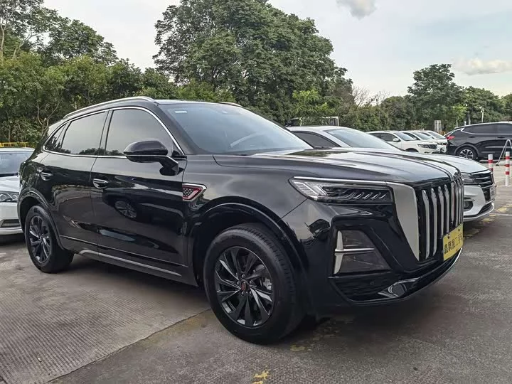 Hongqi HS5
