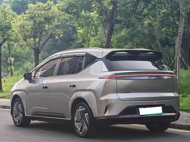HYCAN Hechuang Z03