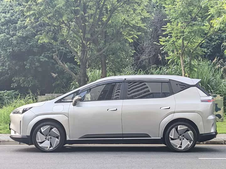 HYCAN Hechuang Z03