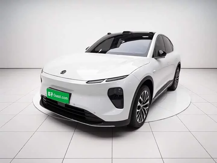 NIO EC6