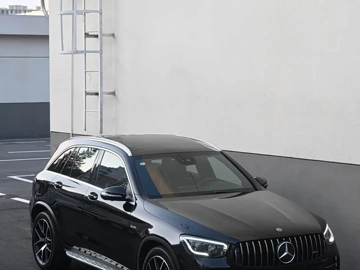 Mercedes-Benz GLC AMG
