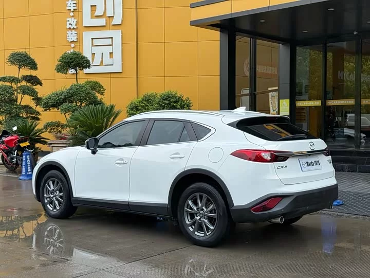 Mazda CX-4