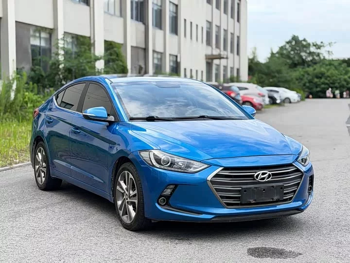 Hyundai lead