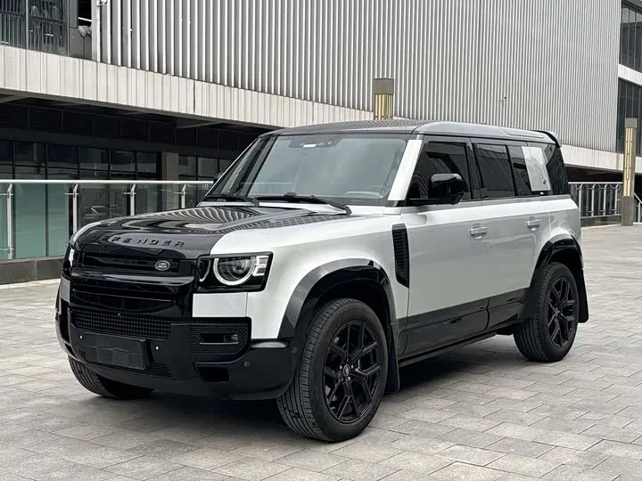 Land Rover guard