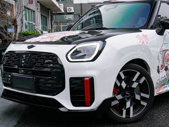 MINI JCW COUNTRYMAN